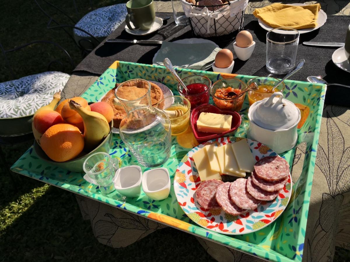La Ferme De La Terve Bed & Breakfast Bruailles ภายนอก รูปภาพ